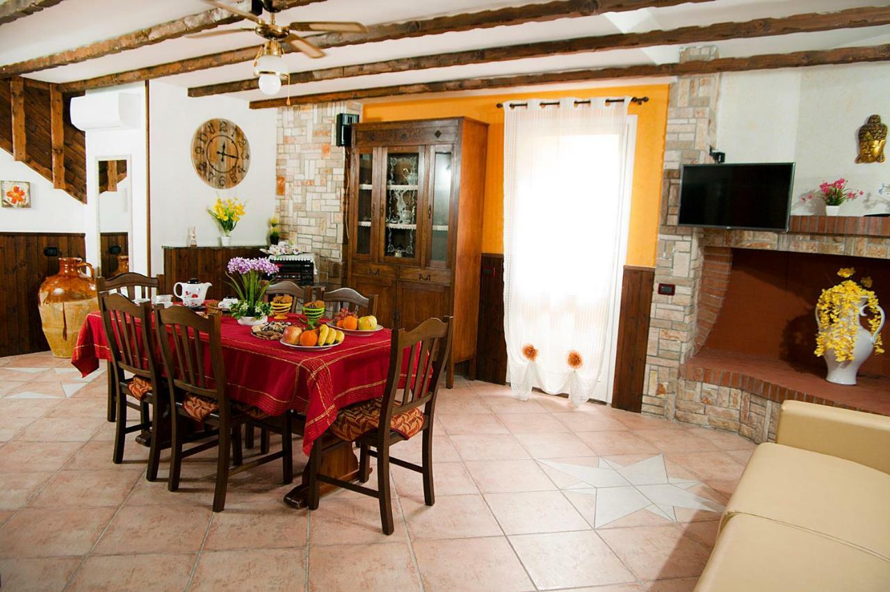 Guesthouse Da Filiberto Melendugno Esterno foto